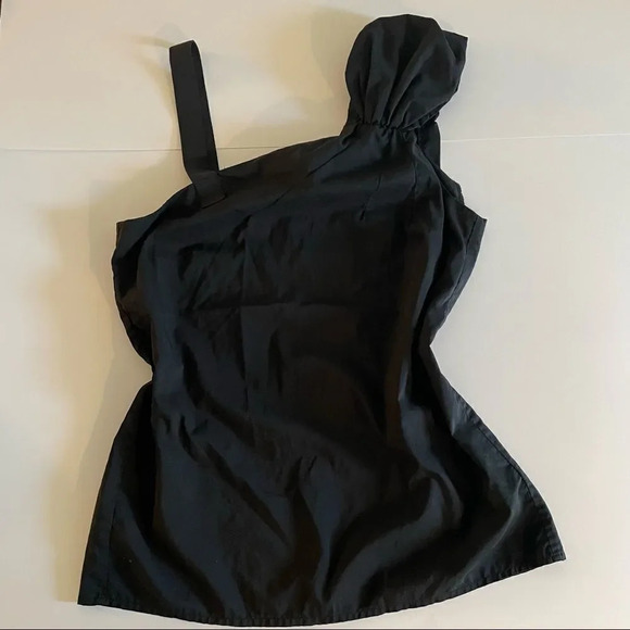 GAP Tops - Gap cute blouse 